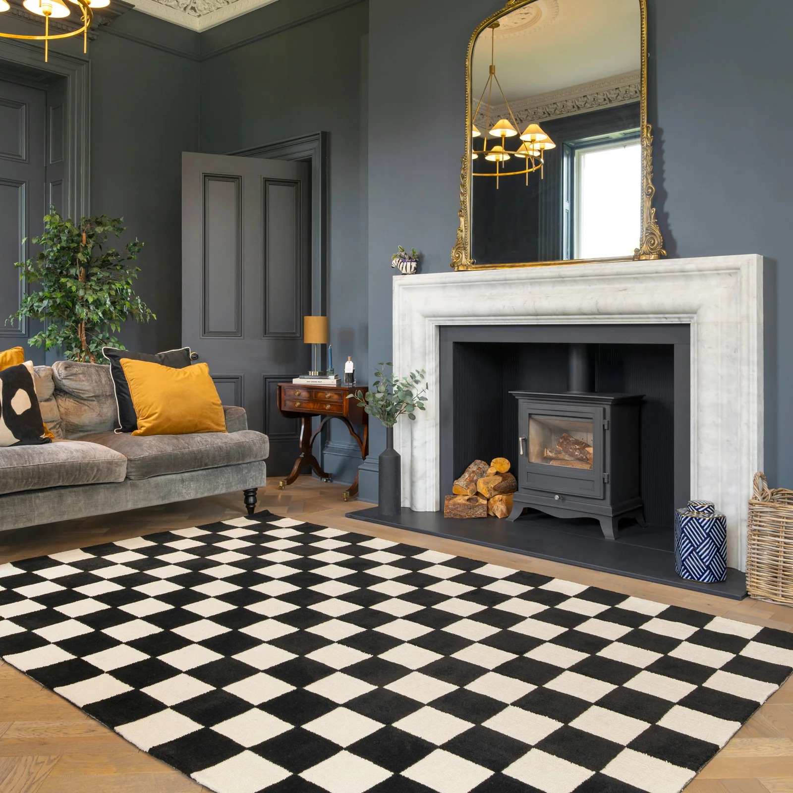 Black Retro Checkerboard Rug - Ebony - Image 4