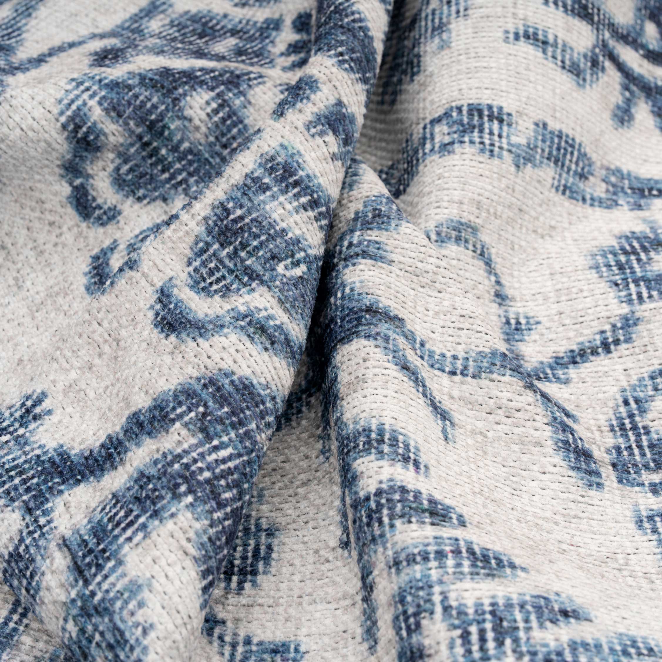 Flatwoven Washable Distressed Blue Damask Rug - Bala - Image 13