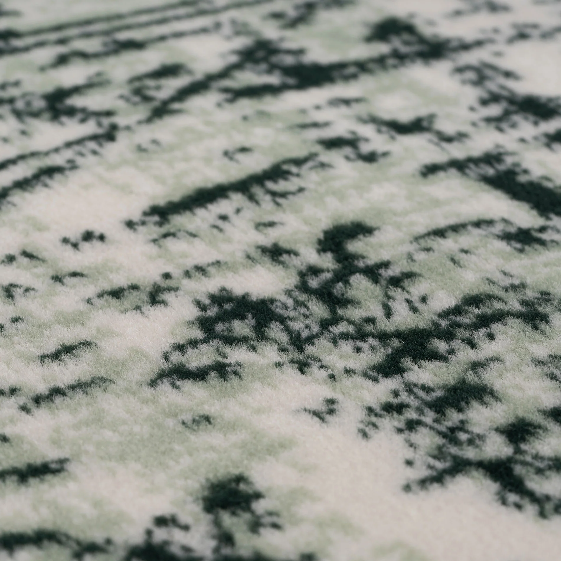 Green Distressed Living Room Rug - Image 5