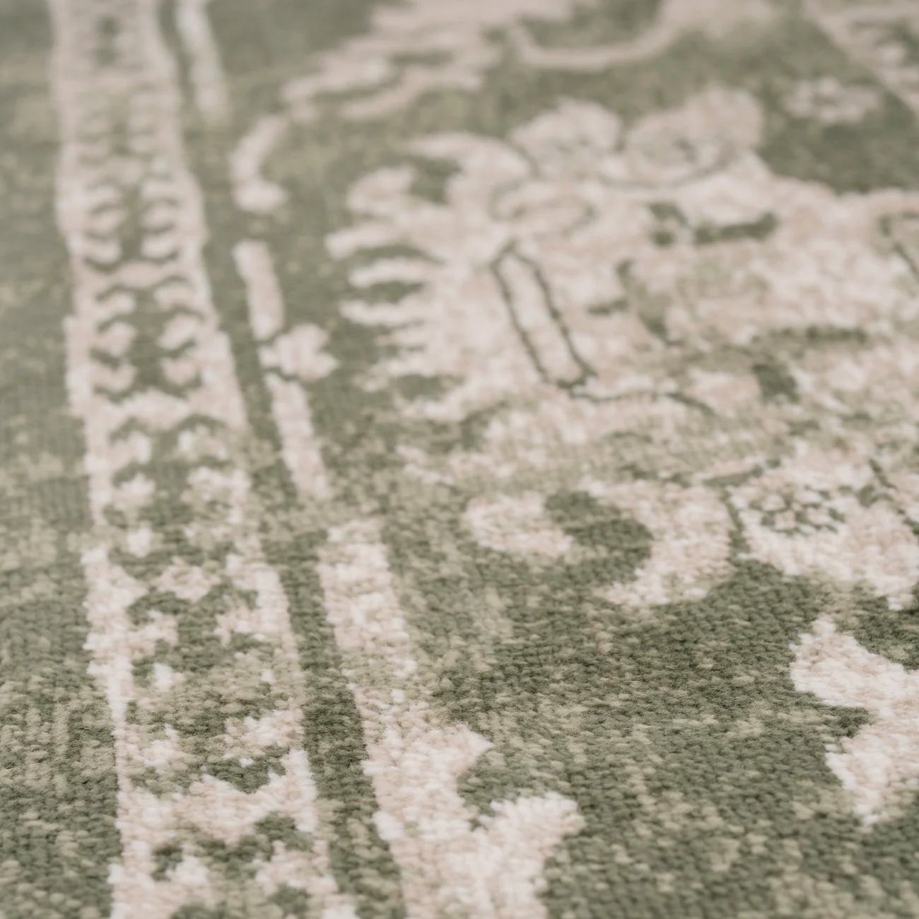 Green Vintage Medallion Area Rug - Linden - Image 8