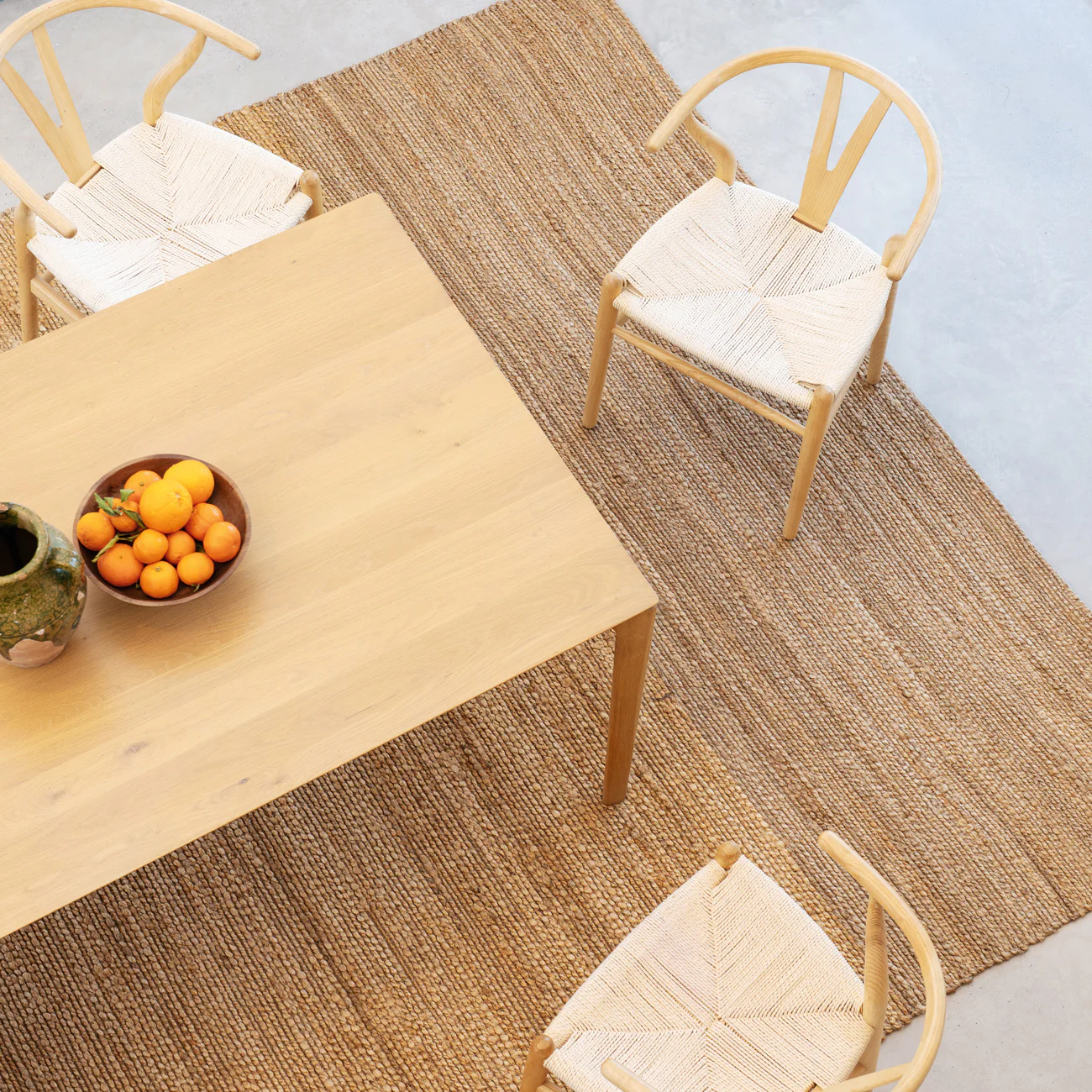 Natural Handwoven Brown Jute Border Rug - Alma - Image 4