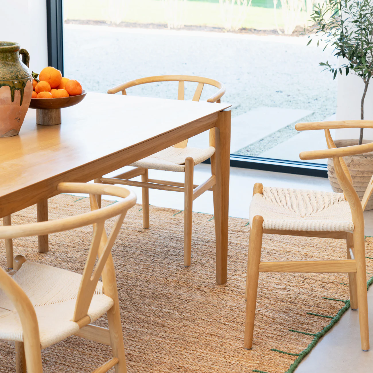 Natural Handwoven Brown Jute Framed Rug - Oakley - Image 4