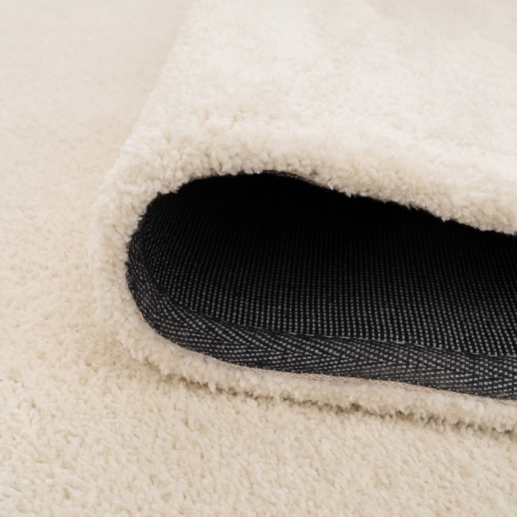 Premium Cream Shaggy Circle Rug - Lace - Image 5