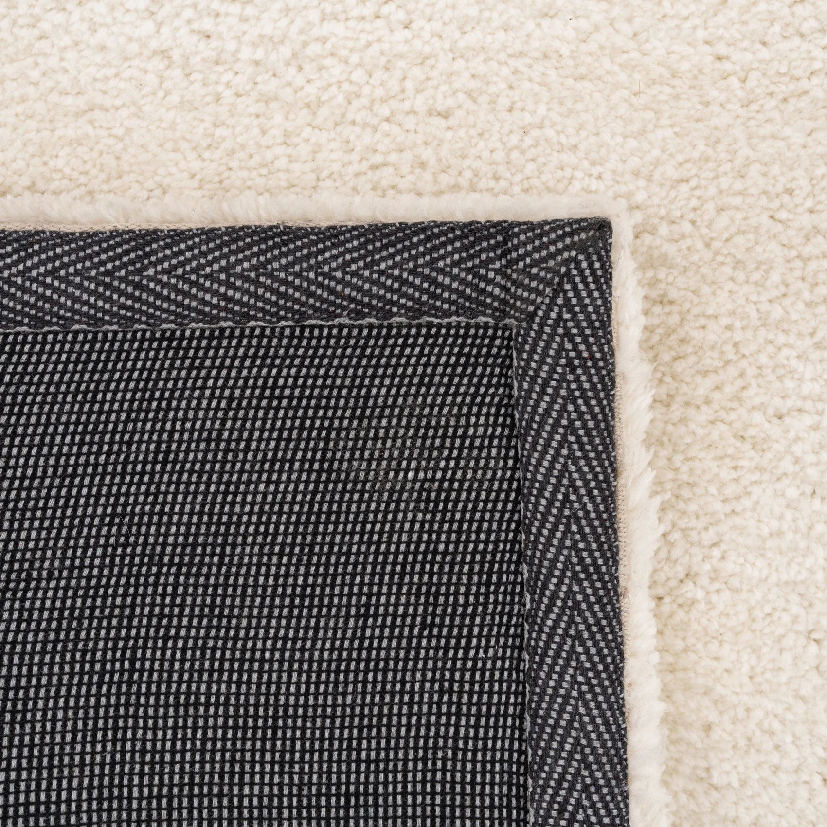 Premium Cream Shaggy Rug - Lace - Image 16