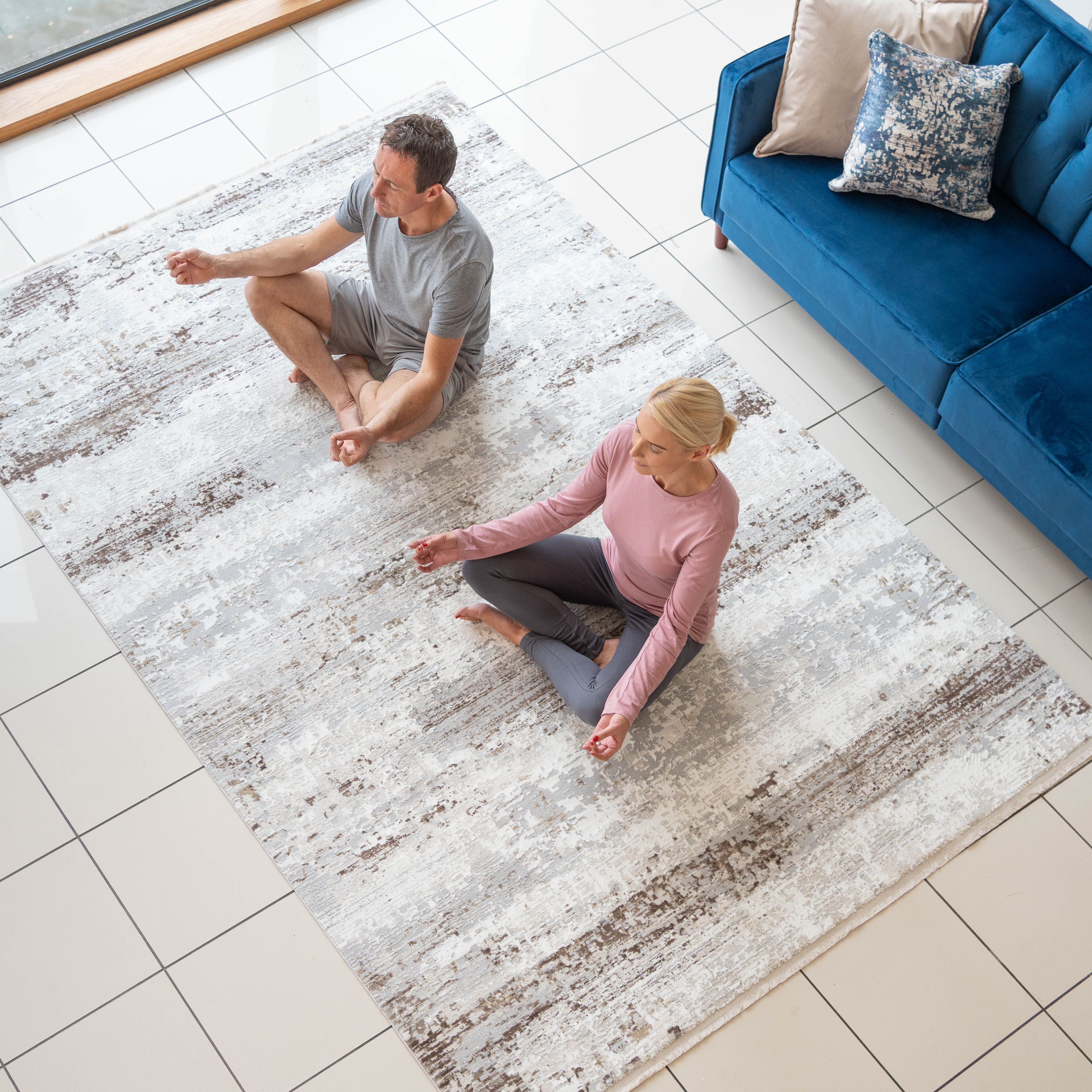 Soft Beige Modern Distressed Rug - Zoya - Image 3