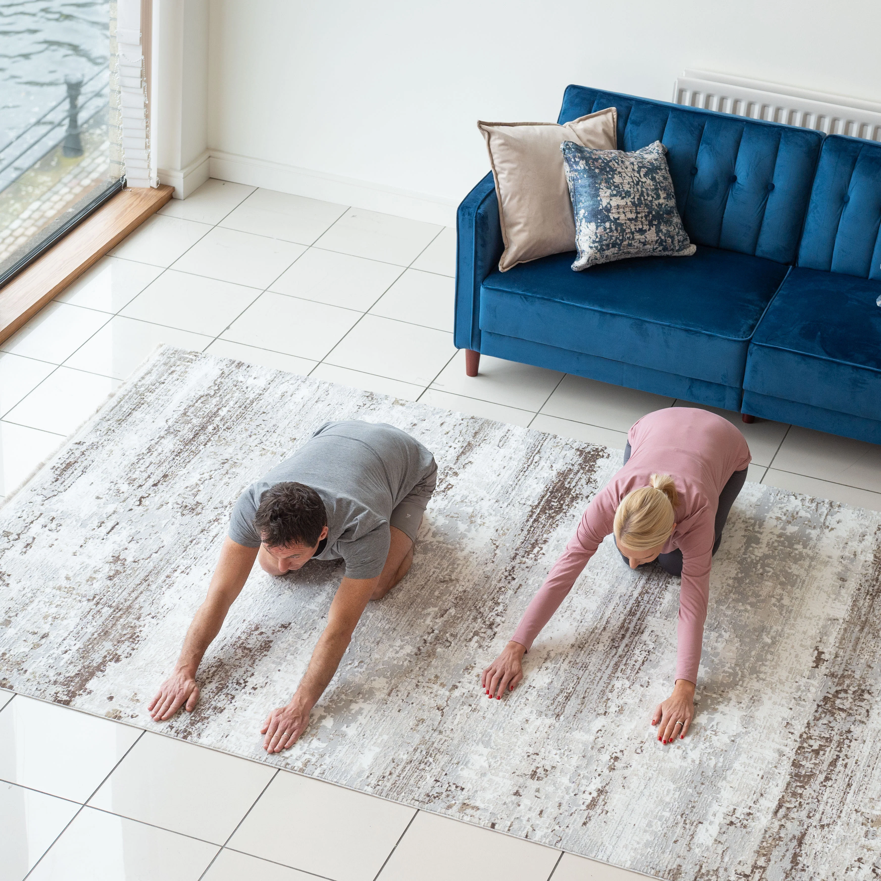 Soft Beige Modern Distressed Rug - Zoya - Image 4