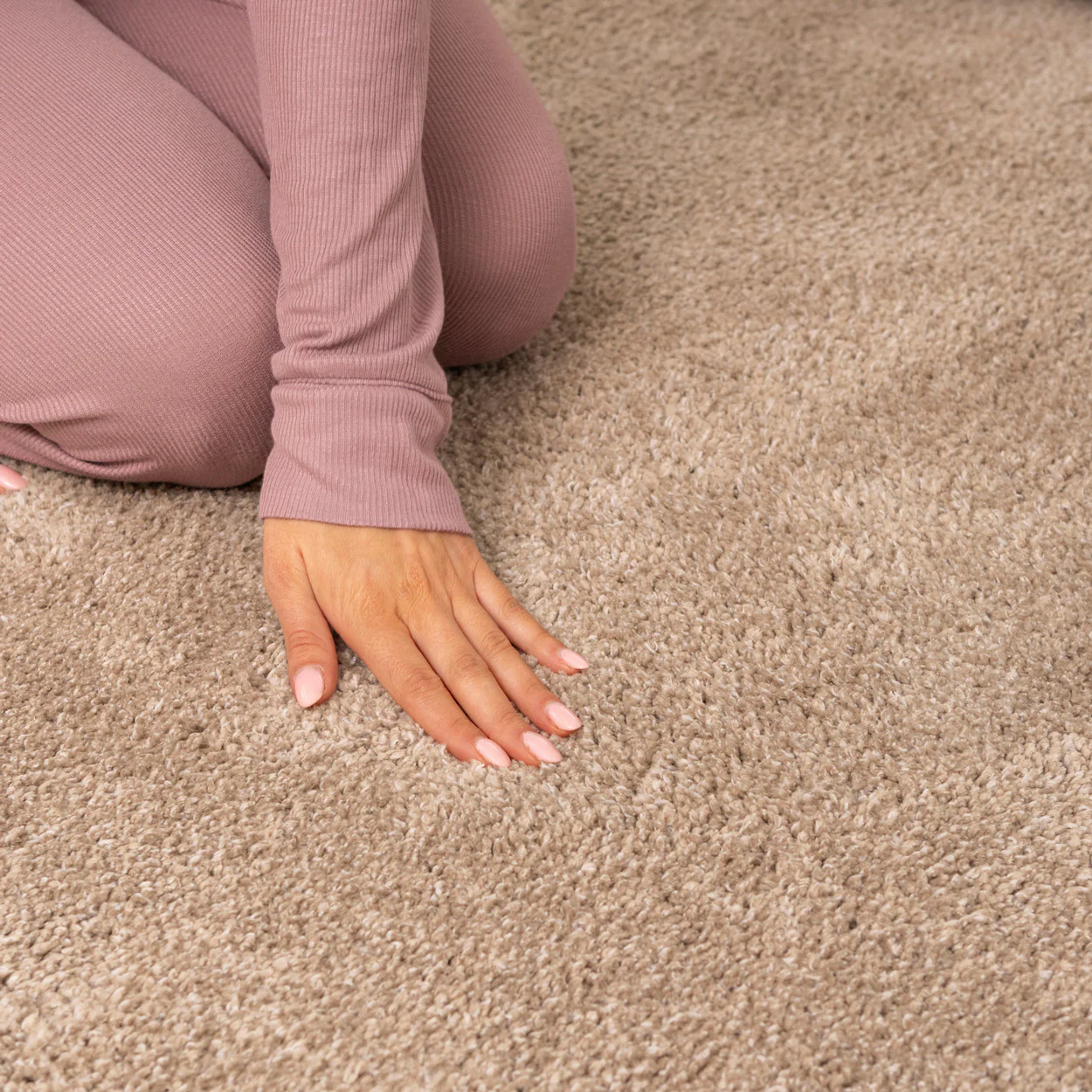 Soft Washable Beige Shaggy Rug - Image 7