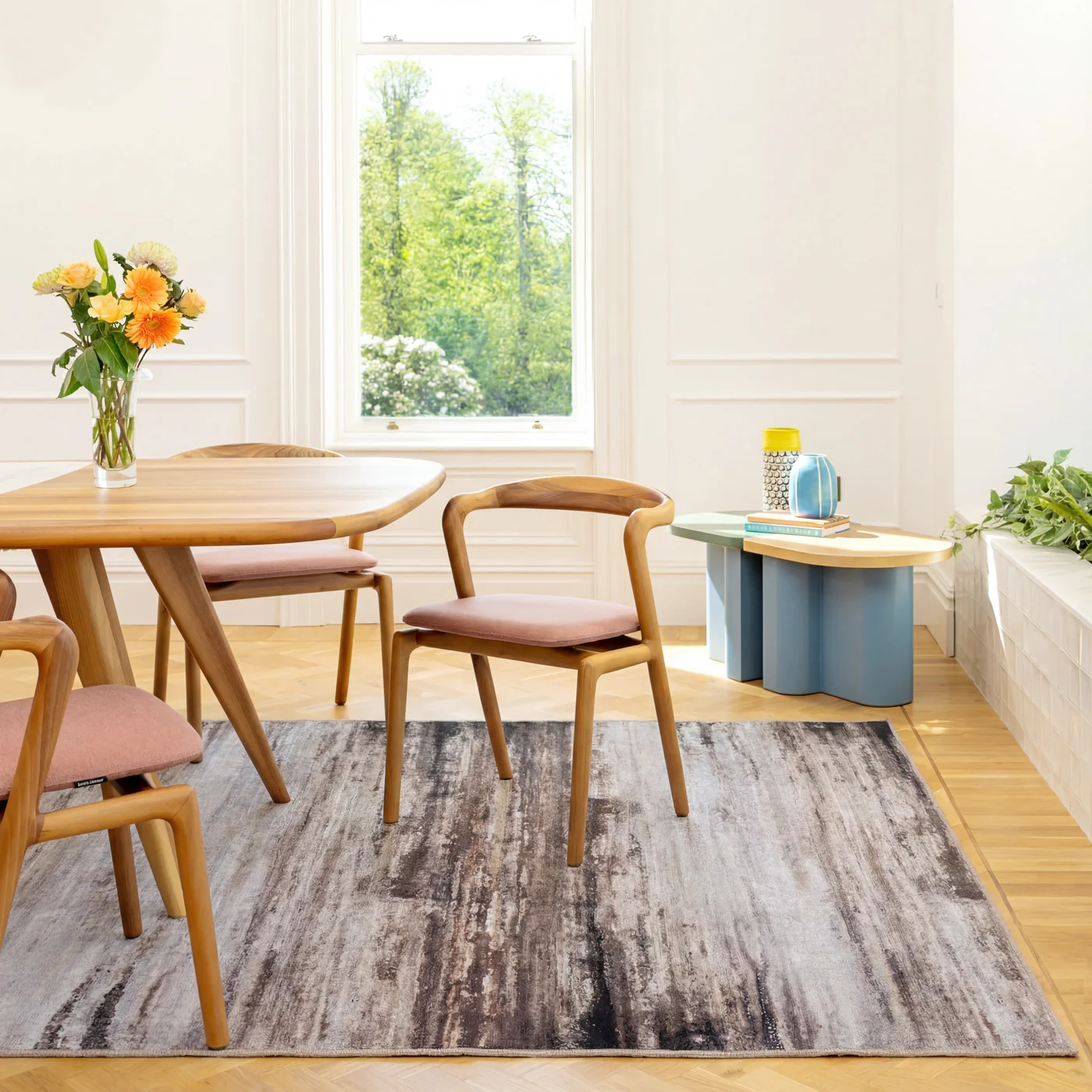 Soft Washable Brown Abstract Rug - Taron - Image 4