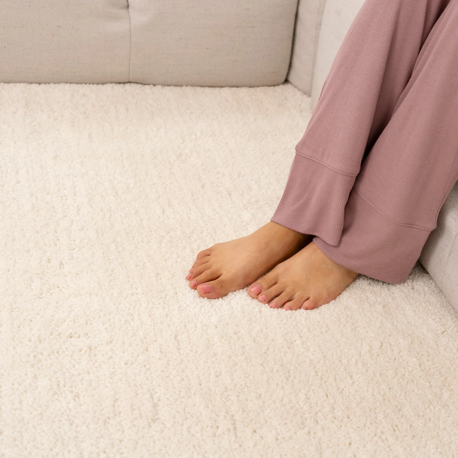 Soft Washable Light Cream Shaggy Rug - Image 4