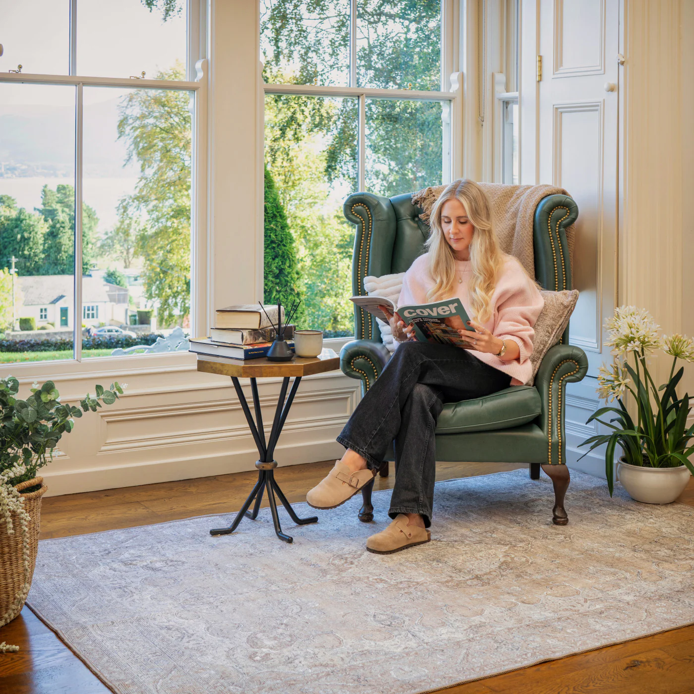 Flatwoven Washable Traditional Distressed Beige Rug - Zoe - Image 11