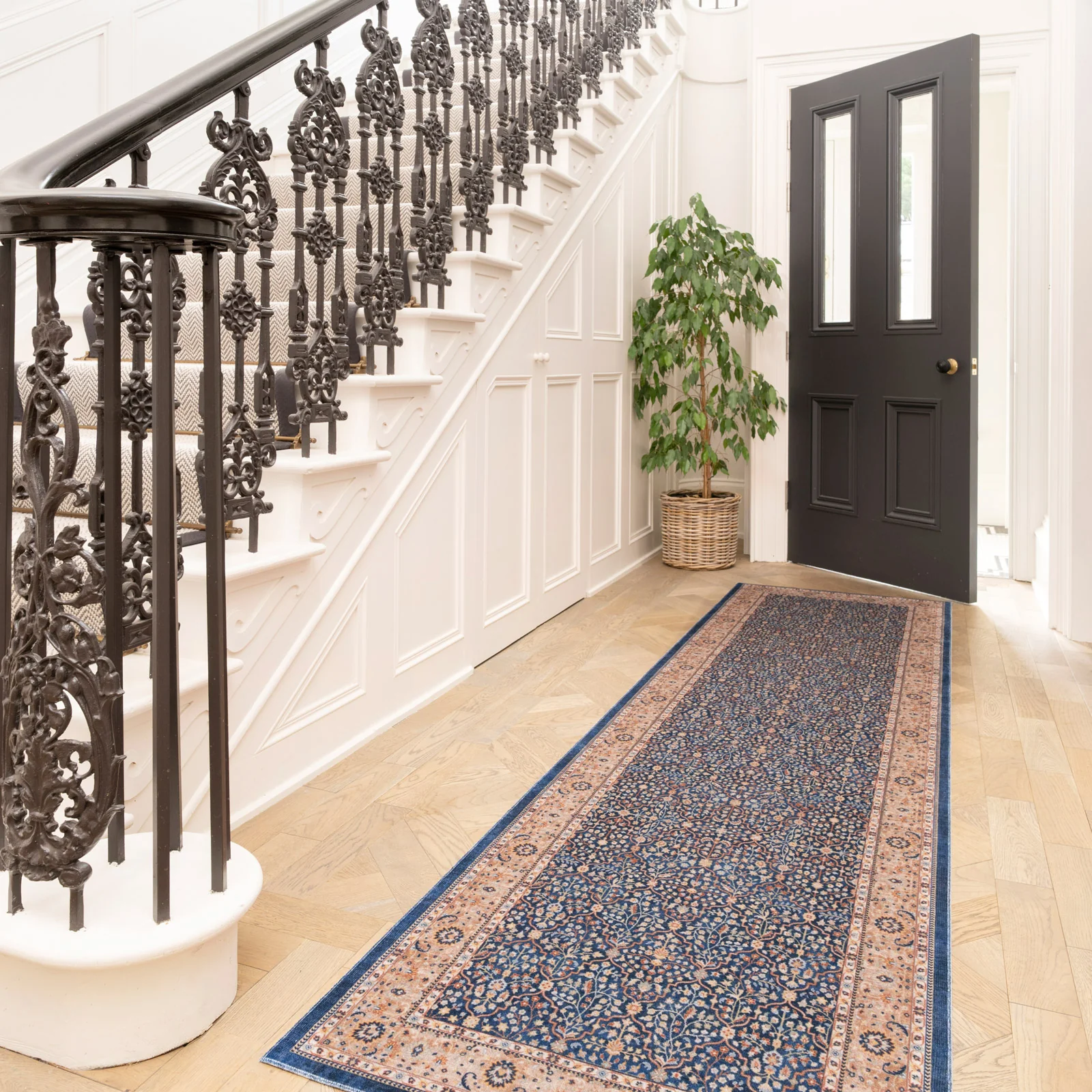 Washable Blue Persian Style Rug - Leela - Image 4