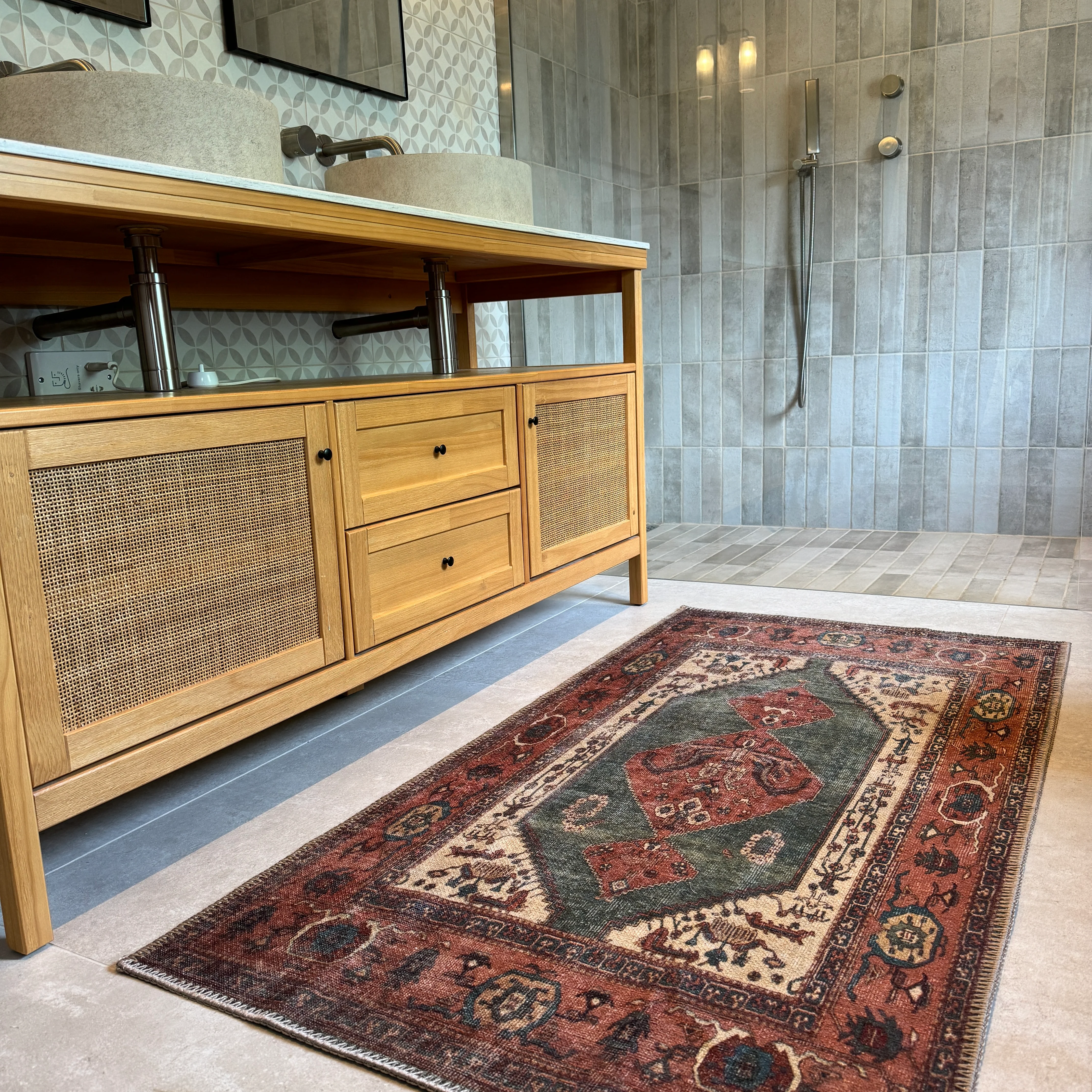 Flatwoven Washable Distressed Terracotta Green Boho Rug - Faro - Image 19