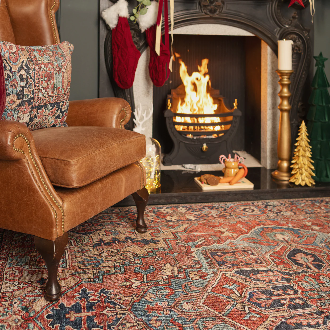 Flatwoven Washable Red Distressed Traditional Rug - Savanna - Image 6