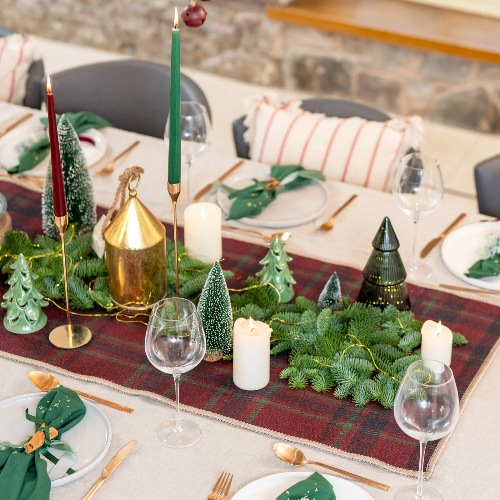 Washable Red Tartan Heritage Rug - Finn - Image 15